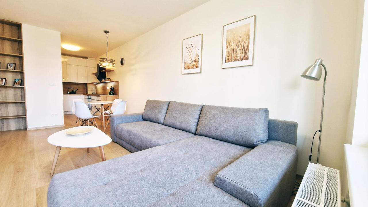 Luxo 2 Room Apartments By Bratislavatrip Bagian luar foto